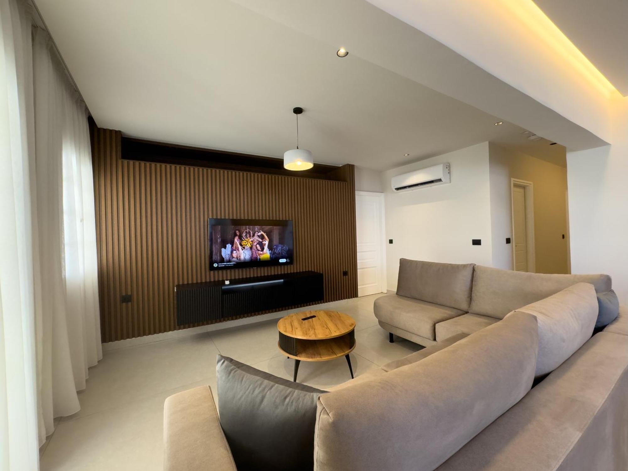 Old Town Luxury 3 Apartment *
