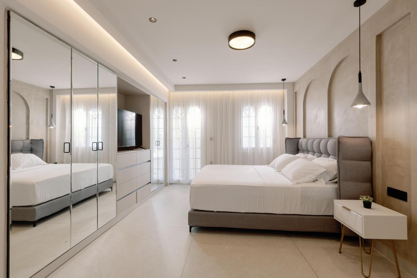 Old Town Luxury 3 *